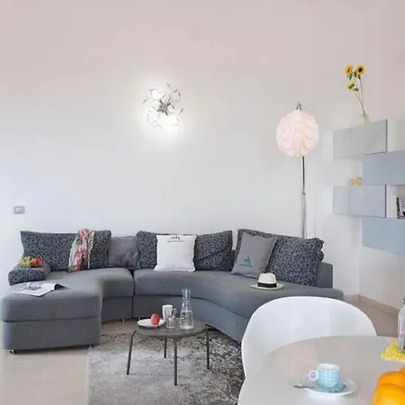 别墅 Spacious With Pool