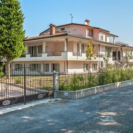 Spacious With Pool Villa