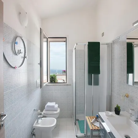 Vila Spacious With Pool *
