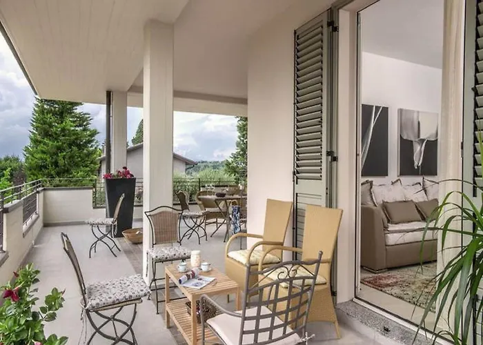 Spacious With Pool *